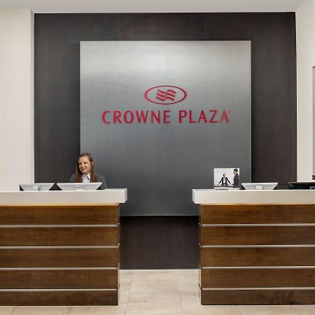 Crowne Plaza San Antonio Airport By Ihg Hotel Exterior photo