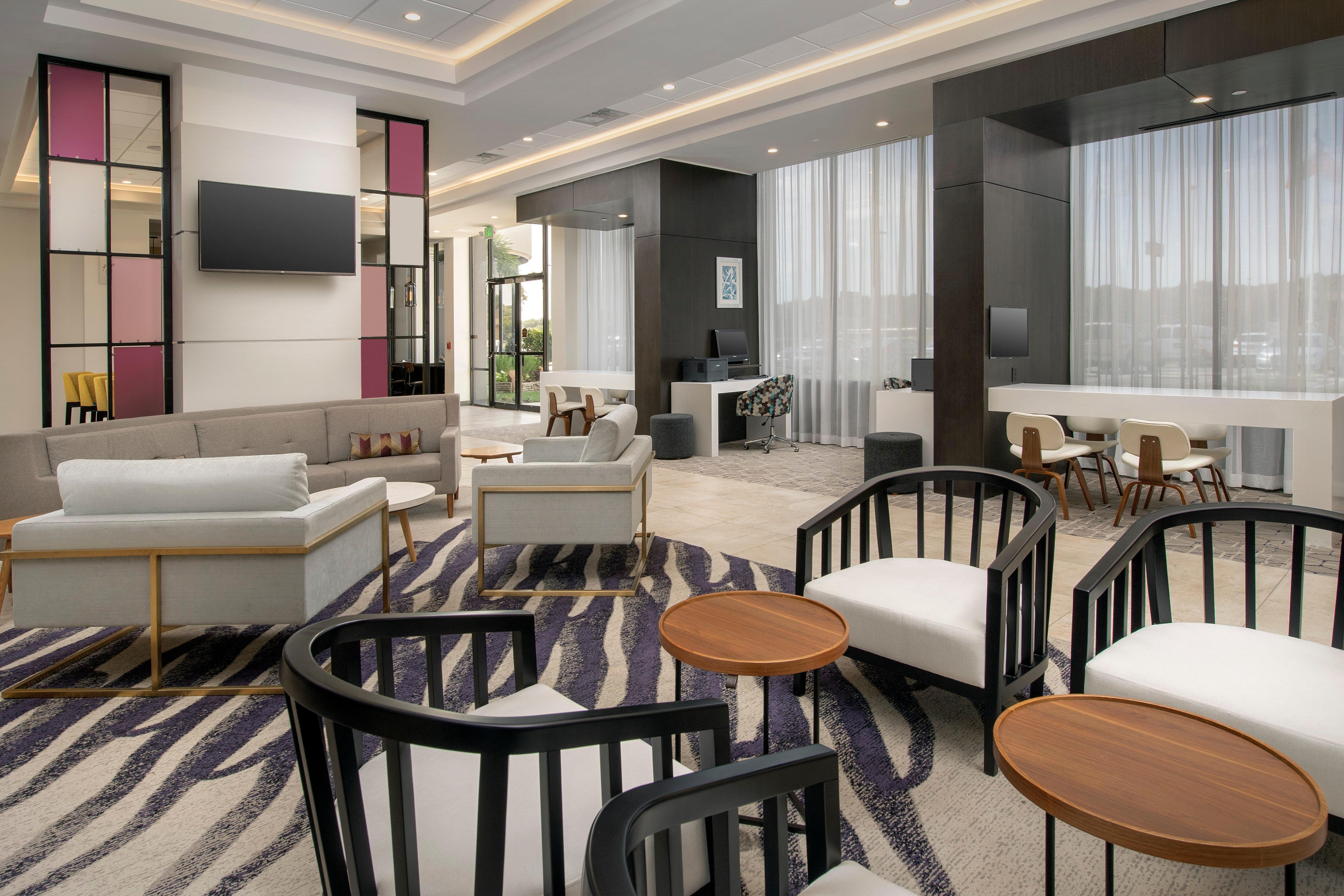 Crowne Plaza San Antonio Airport By Ihg Hotel Exterior photo