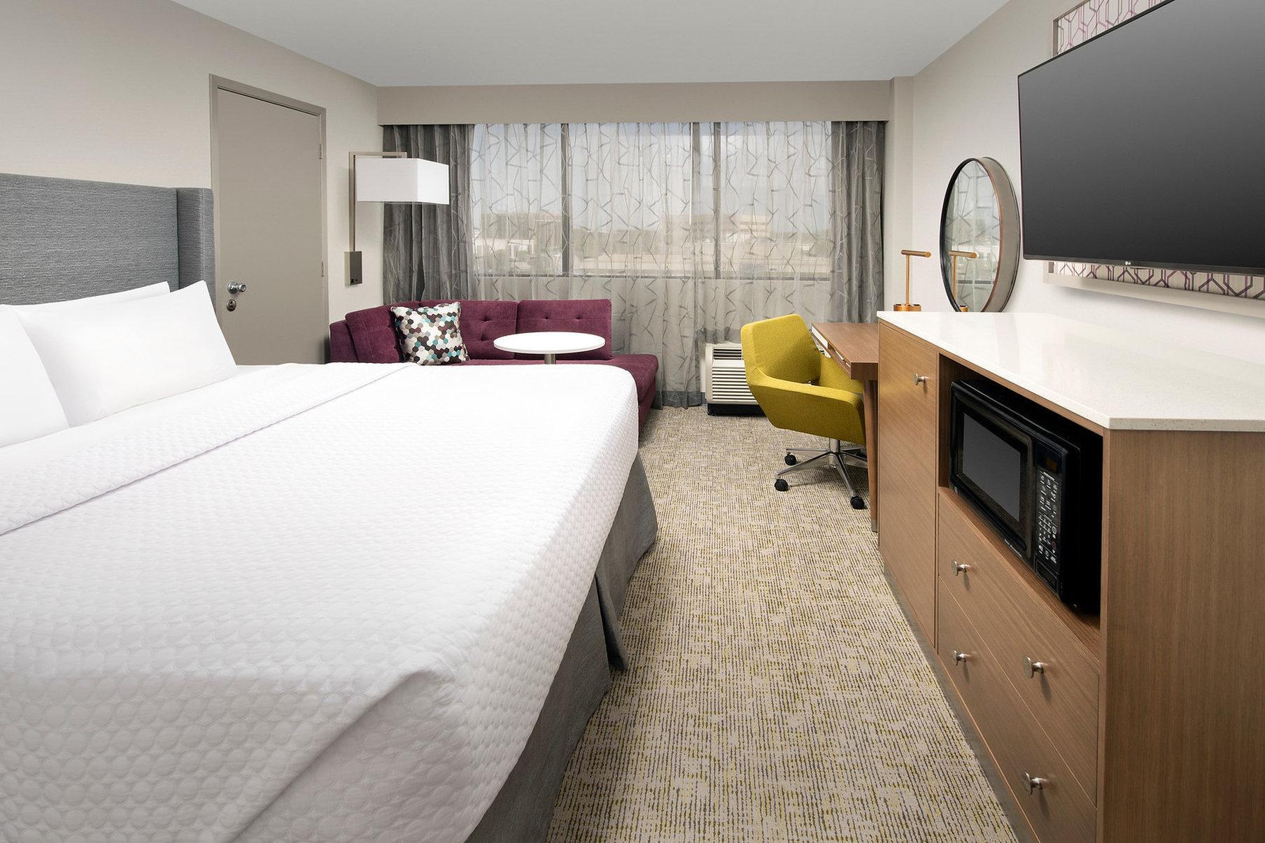 Crowne Plaza San Antonio Airport By Ihg Hotel Exterior photo