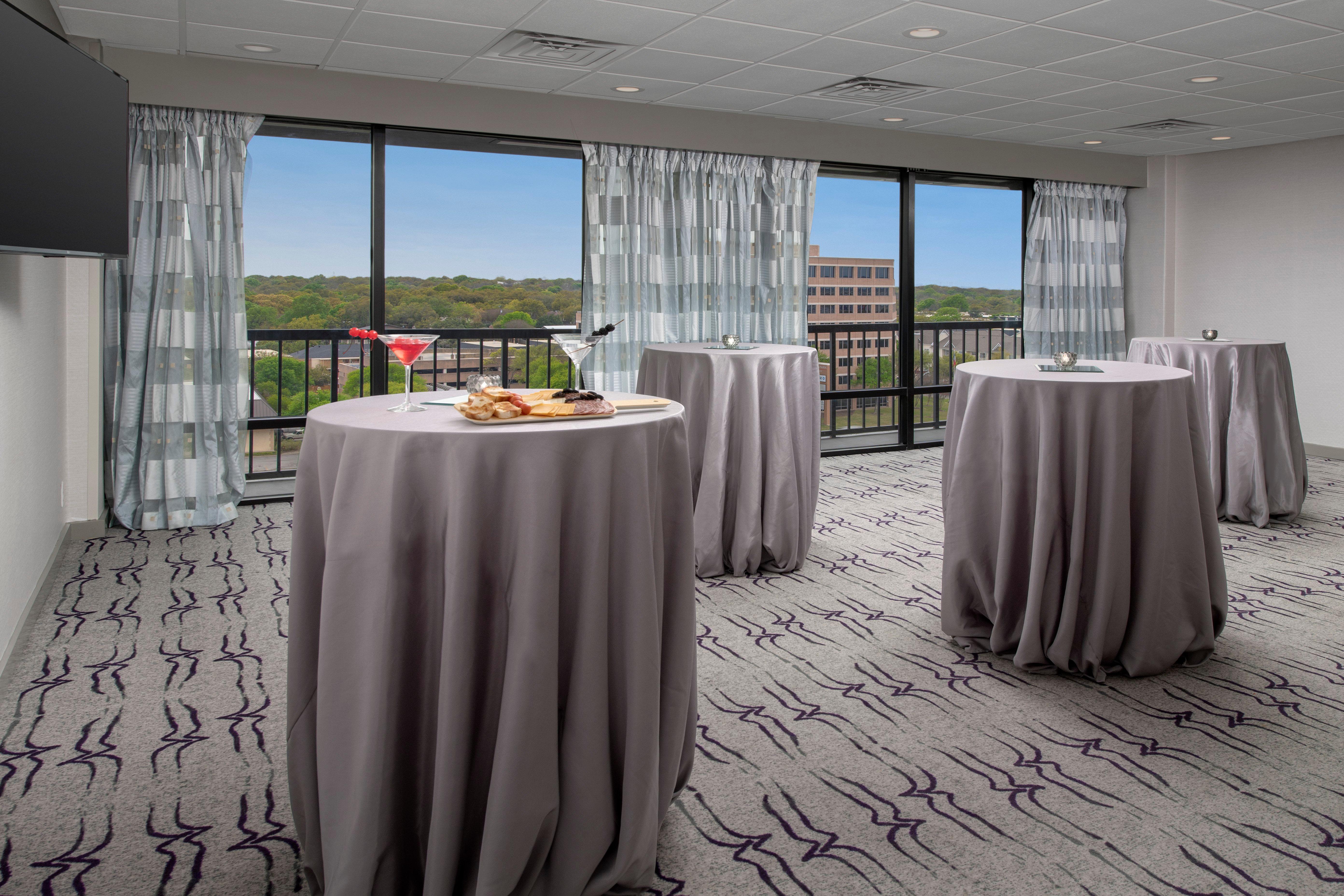 Crowne Plaza San Antonio Airport By Ihg Hotel Exterior photo