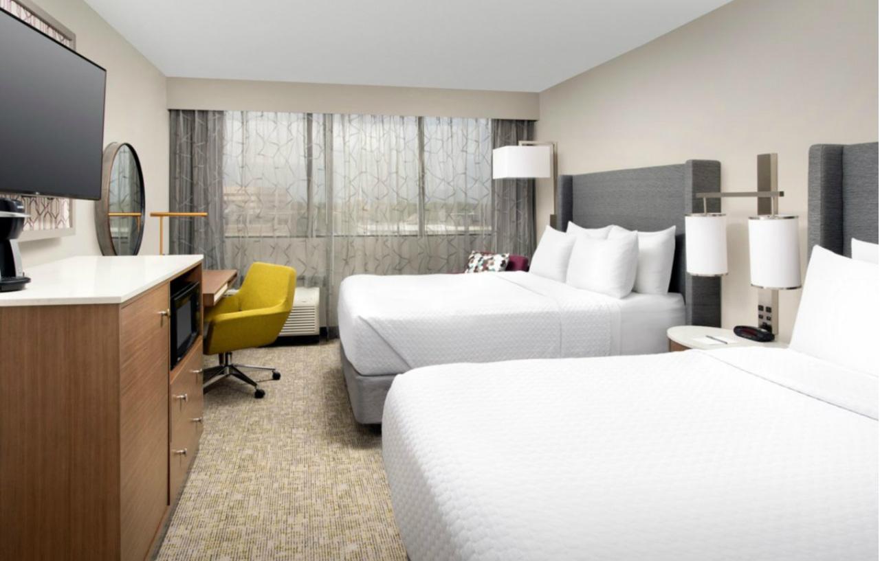 Crowne Plaza San Antonio Airport By Ihg Hotel Exterior photo